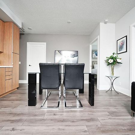 Grand Royal Condos - Cn Tower Toronto Ngoại thất bức ảnh