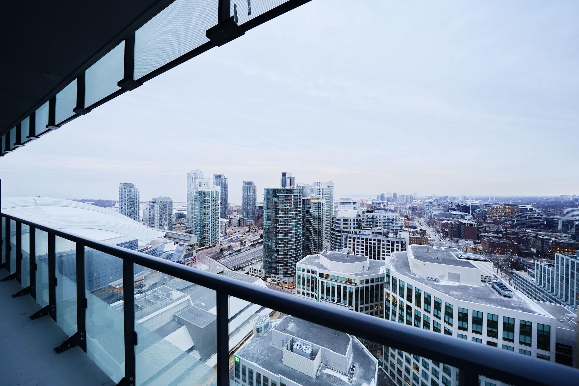 Grand Royal Condos - Cn Tower Toronto Ngoại thất bức ảnh