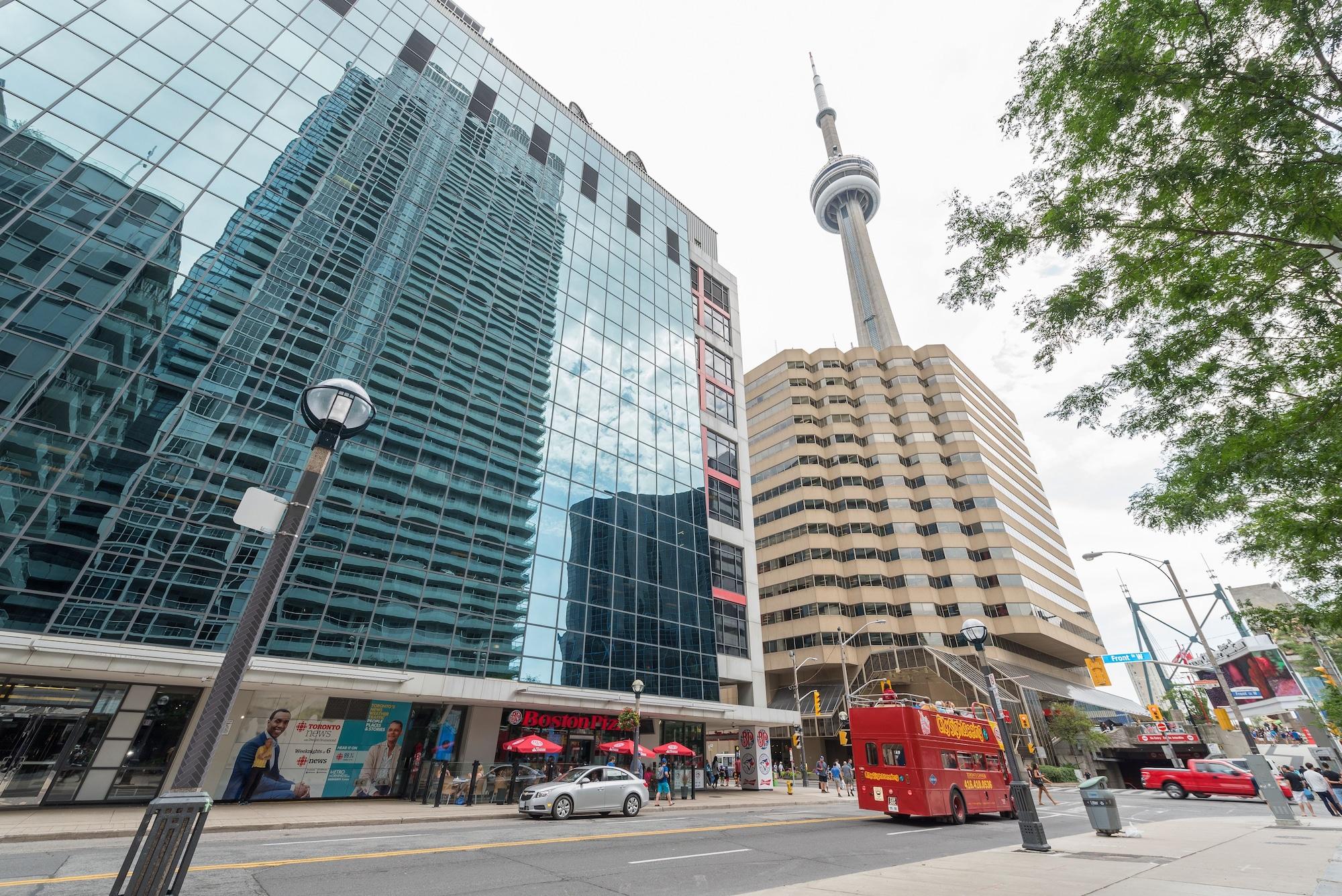 Grand Royal Condos - Cn Tower Toronto Ngoại thất bức ảnh