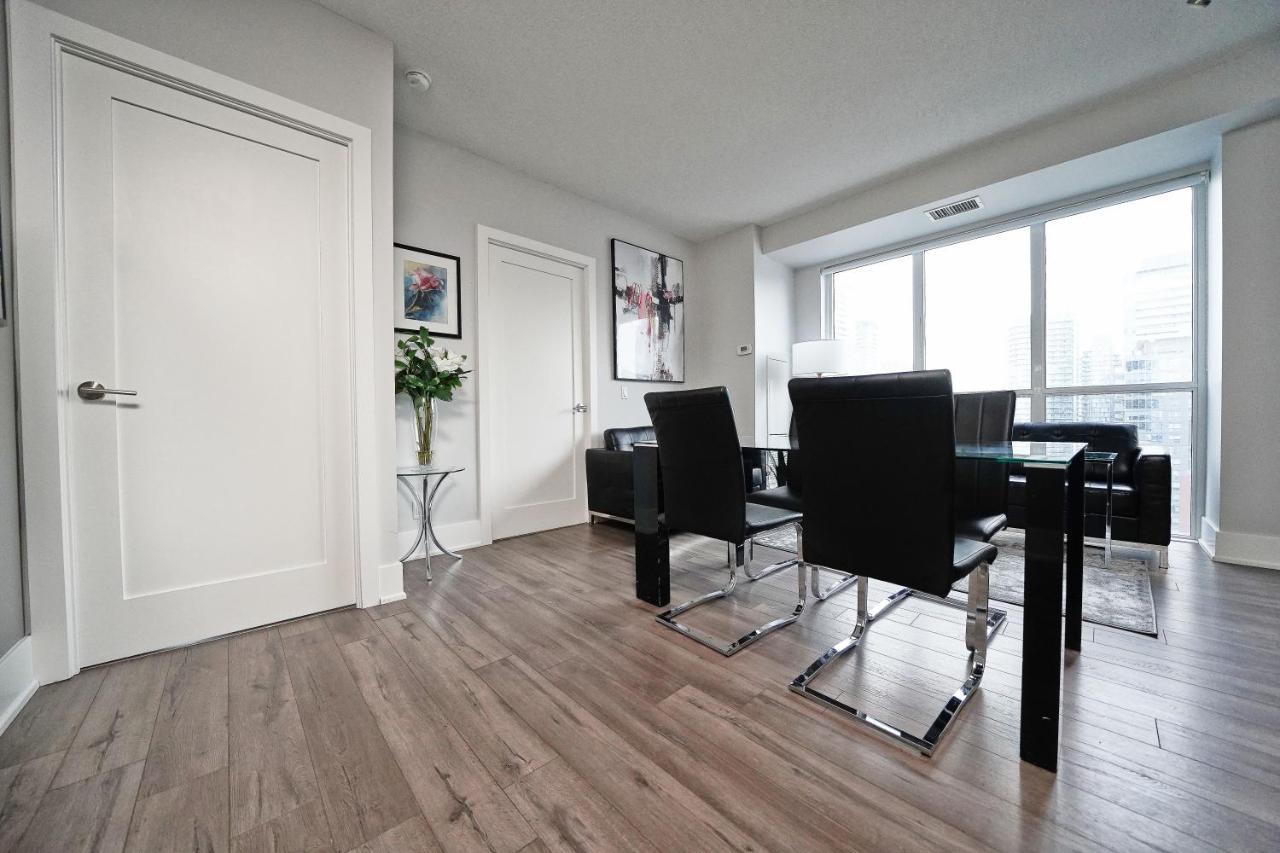Grand Royal Condos - Cn Tower Toronto Ngoại thất bức ảnh