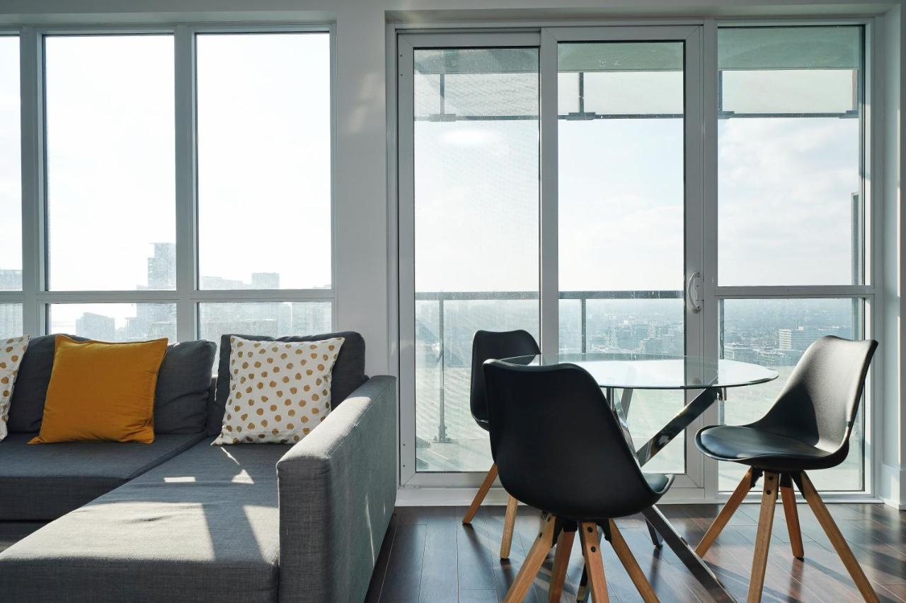 Grand Royal Condos - Cn Tower Toronto Ngoại thất bức ảnh