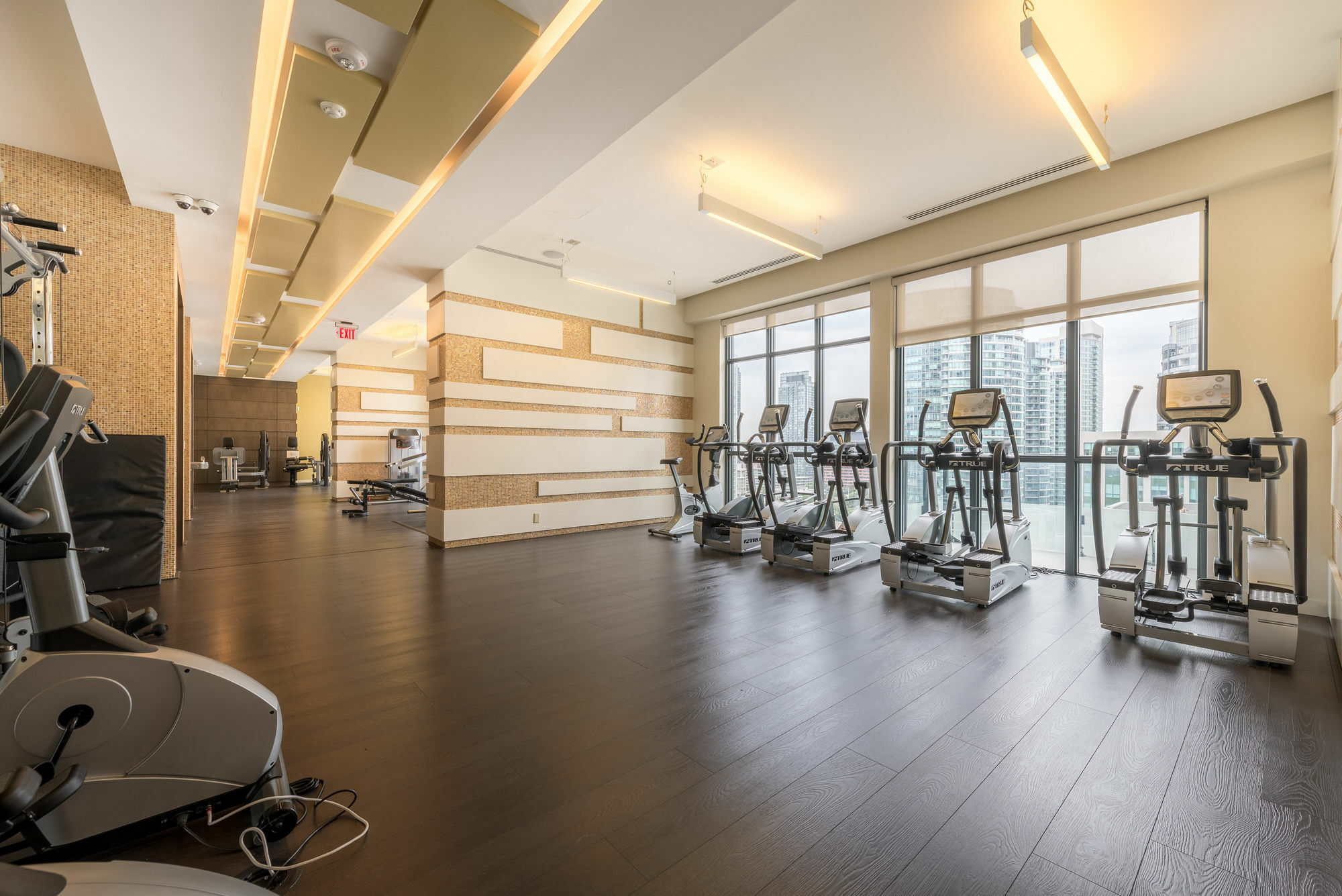 Grand Royal Condos - Cn Tower Toronto Ngoại thất bức ảnh